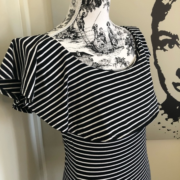 SEED Black/White Stripe Ruffle Off Shoulder Top Casual Cotton Stretch Size S - Picture 8 of 13